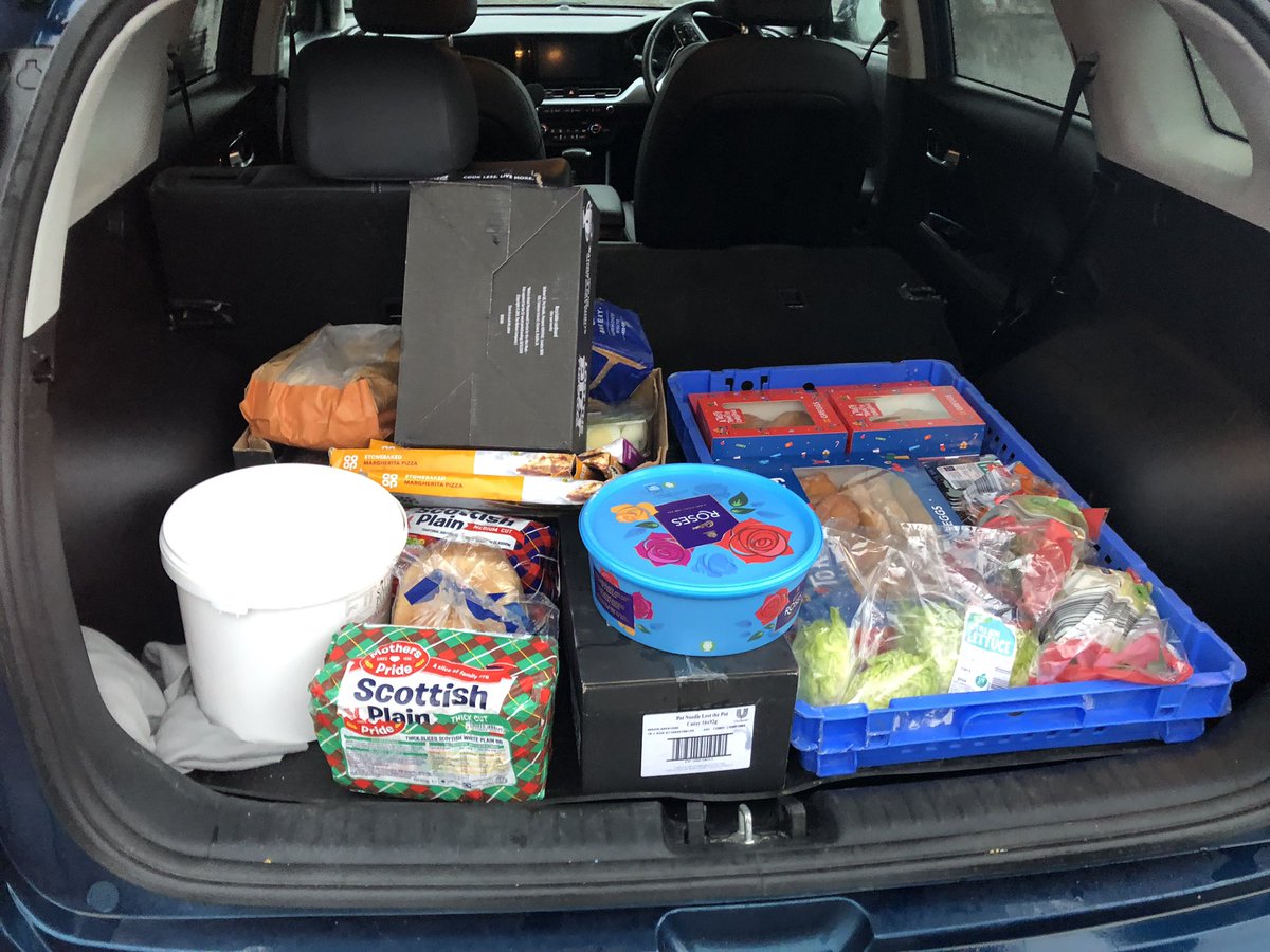 doing our bit for the homeless (@help_warm) on Twitter photo Thanks to @calsmealprep & Margaret helping with donations. We aim to ensure others who are in extremely vulnerable situations, who truly deserve to be treated special, will have a happy Christmas 🎄 🎅🏻 🎁🎉 gofund.me/b02af3a5@Whats… <a href="/2020Whitehill/">whitehill parents 2020 🌈</a> <a href="/FoundationCFC/">Celtic FC Foundation</a> <a href="/SPG_Glasgow/">Starter Packs</a> Thanks to @calsmealprep & Margaret helping with donations. We aim to ensure others who are in extremely vulnerable situations, who truly deserve to be treated special, will have a happy Christmas 🎄 🎅🏻 🎁🎉 gofund.me/b02af3a5@Whats… <a href="/2020Whitehill/">whitehill parents 2020 🌈</a> <a href="/FoundationCFC/">Celtic FC Foundation</a> <a href="/SPG_Glasgow/">Starter Packs</a>