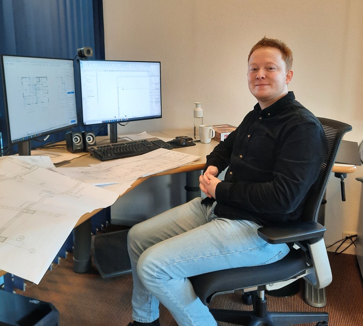 CierArchitecten's tweet photo. NIEUWE COLLEGA!
Sinds enige tijd is Ot Aertssen ons team komen versterken. Ot is een jonge, enthousiaste modelleur die snel zijn draai heeft gevonden.
We wensen hem veel succes en werkplezier toe binnen ons bureau.
#BIM #Revit #modelleren #bouwkunde https://t.co/Z0i3HirG7F