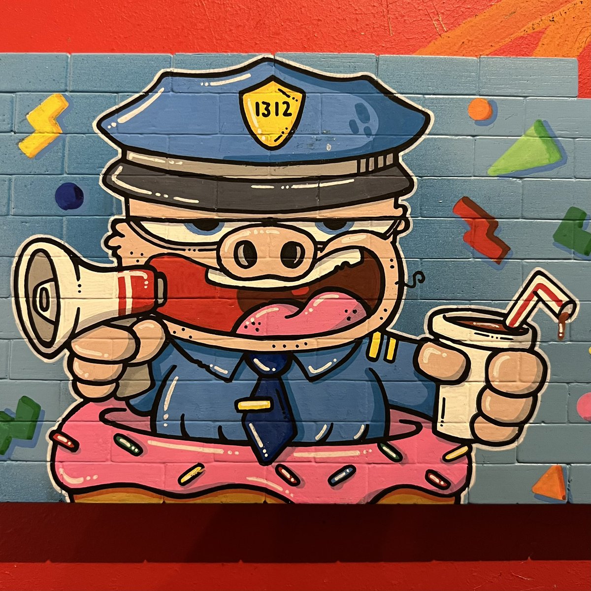 brainfart_comic's tweet photo. Belated Happy #1312 Day 🎉 We did this small wall a few weeks ago and seemed right to show it now 🚨 #brainfart #streetart #smallwall https://t.co/HHazMoPZYs