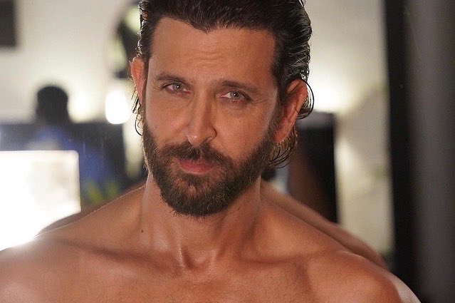 HrithikRules's tweet photo. Vedha loading! 😍 #VikramVedha #Hrithikroshan https://t.co/9Eu8K1lqy8