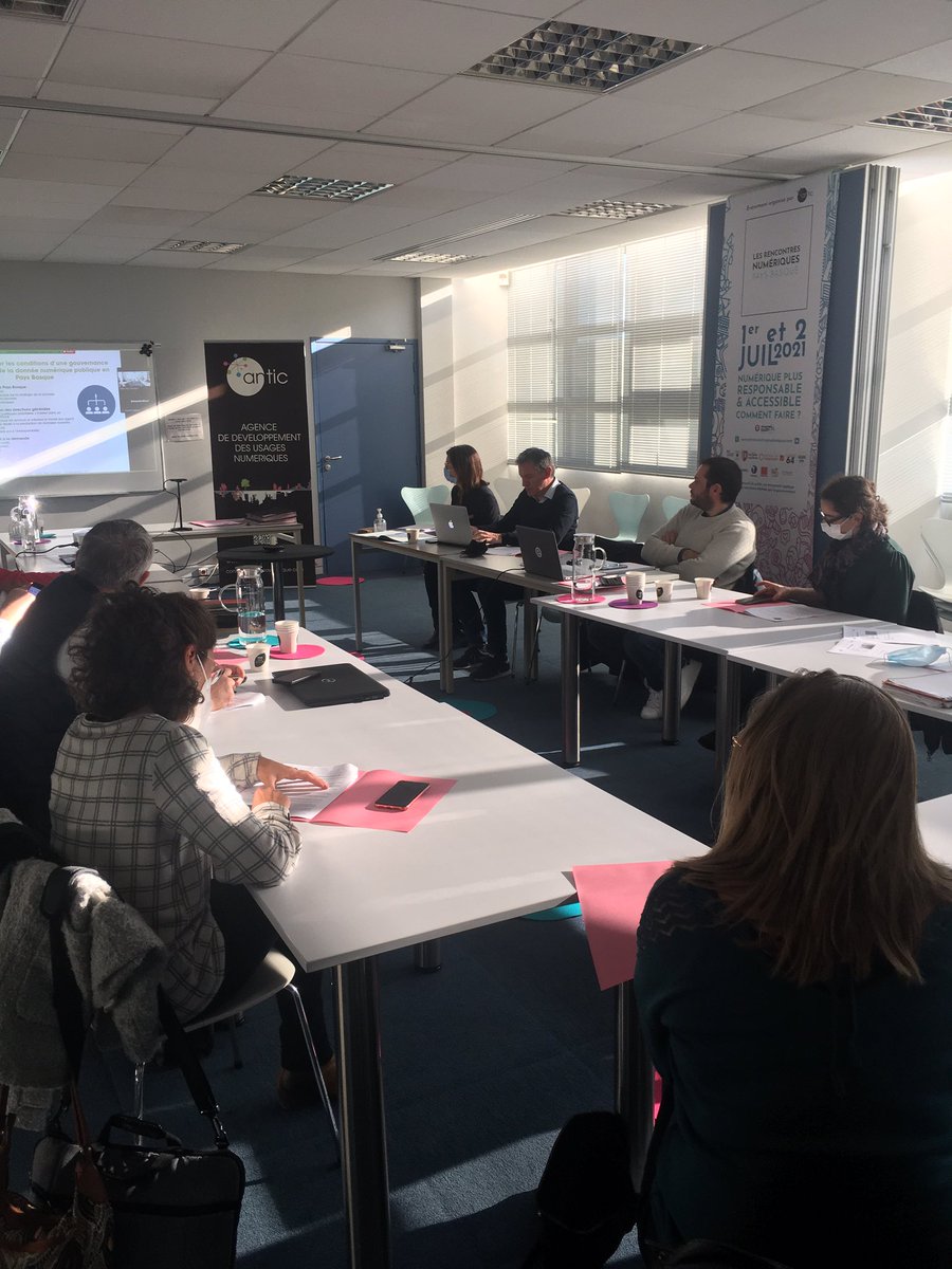 « L’avenir se prépare aujourd’hui ! » Conseil d’administration de fin d’année à #anticPB avec au menu : Programme 2022 #numeriqueresponsable - budget et retours sur l’expérimentation d’<a href="/MAdoenia/">AdoEnia mda pays basque</a> #Resolab #paysbasque #numerique <a href="/olivieralleman/">olivier alleman</a> <a href="/Ville_Boucau/">Ville de Boucau</a> <a href="/CommunautePB/">CommunautéPaysBasque</a>