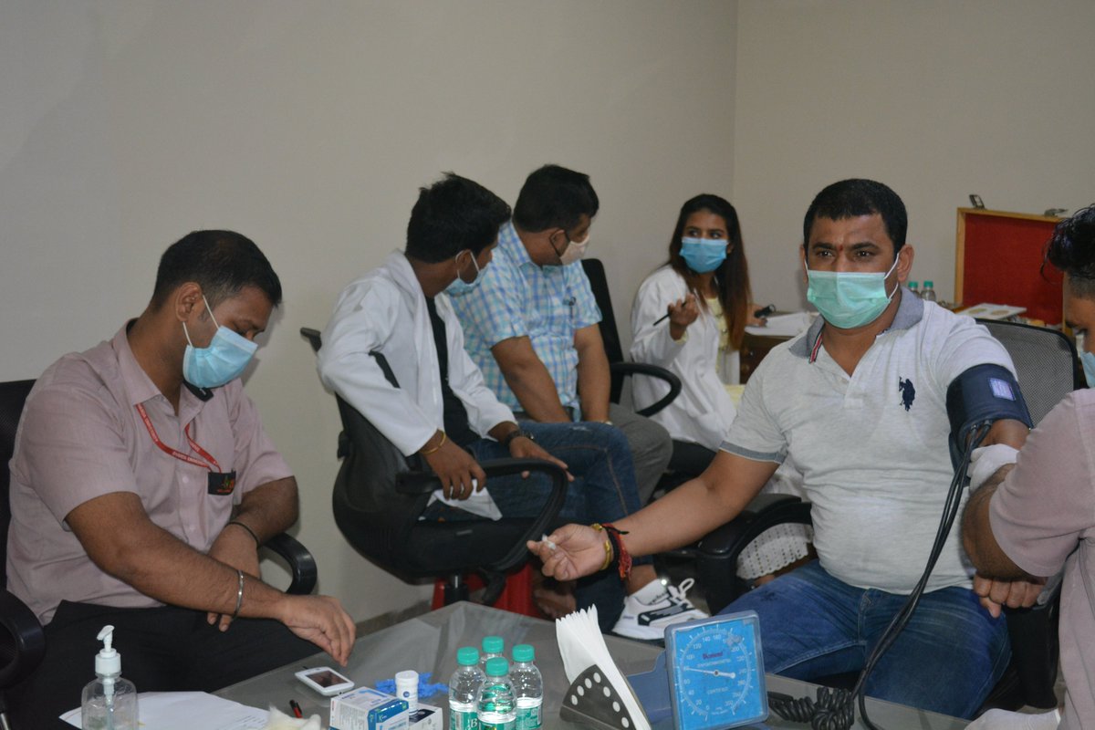 Surbhi_Group's tweet photo. It is our responsibility to make sure that our workplace helps our employees to maintain &amp; improve their health. Adhering which, we organised a free whole body Health Check Up Camp in cooperation with Sharda Hospital. #surbhi #beyondreliability #Health #Community #employeewelfare https://t.co/sHWsWpeJqp