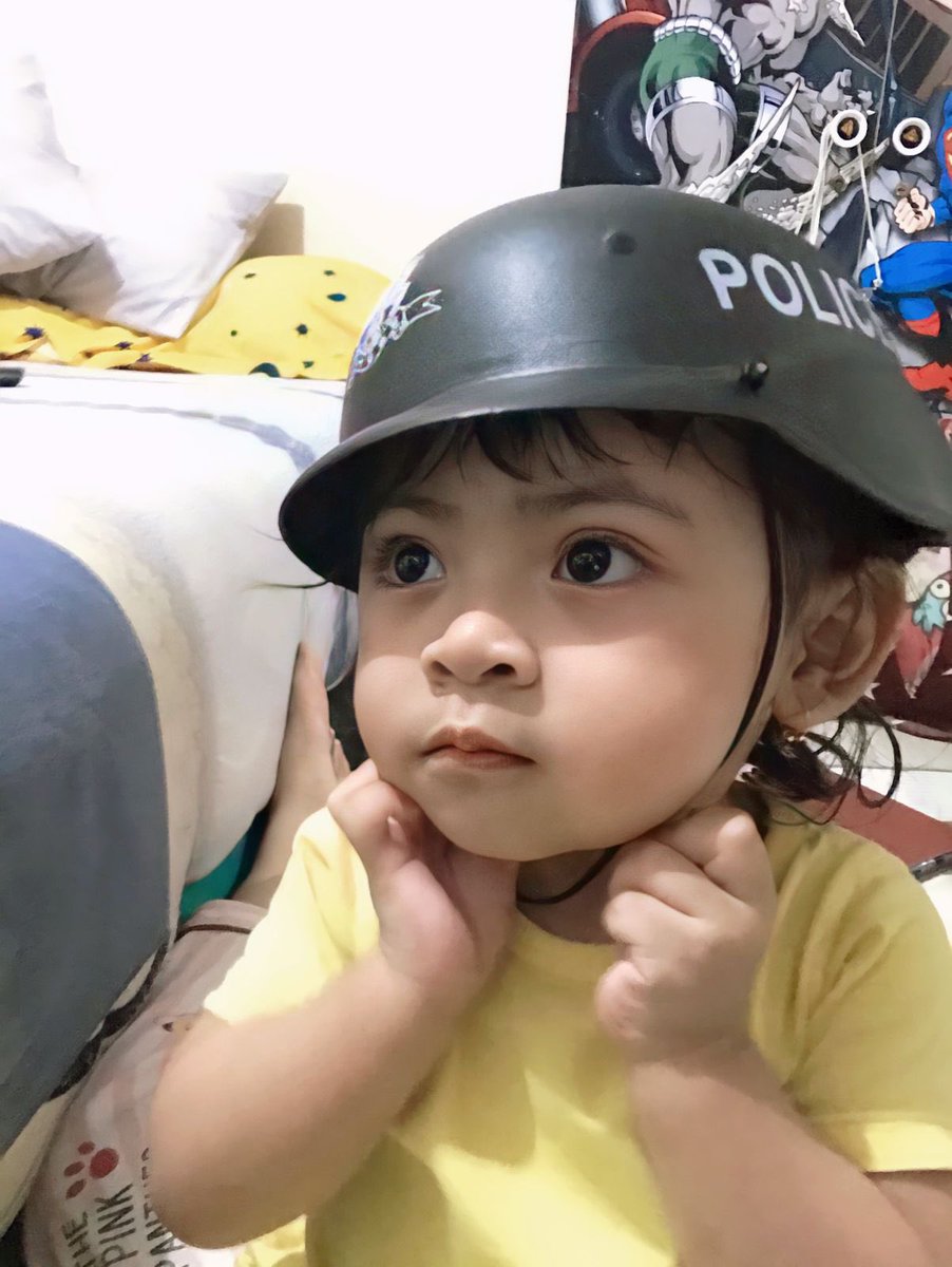 Halo.. pak puliciiii??