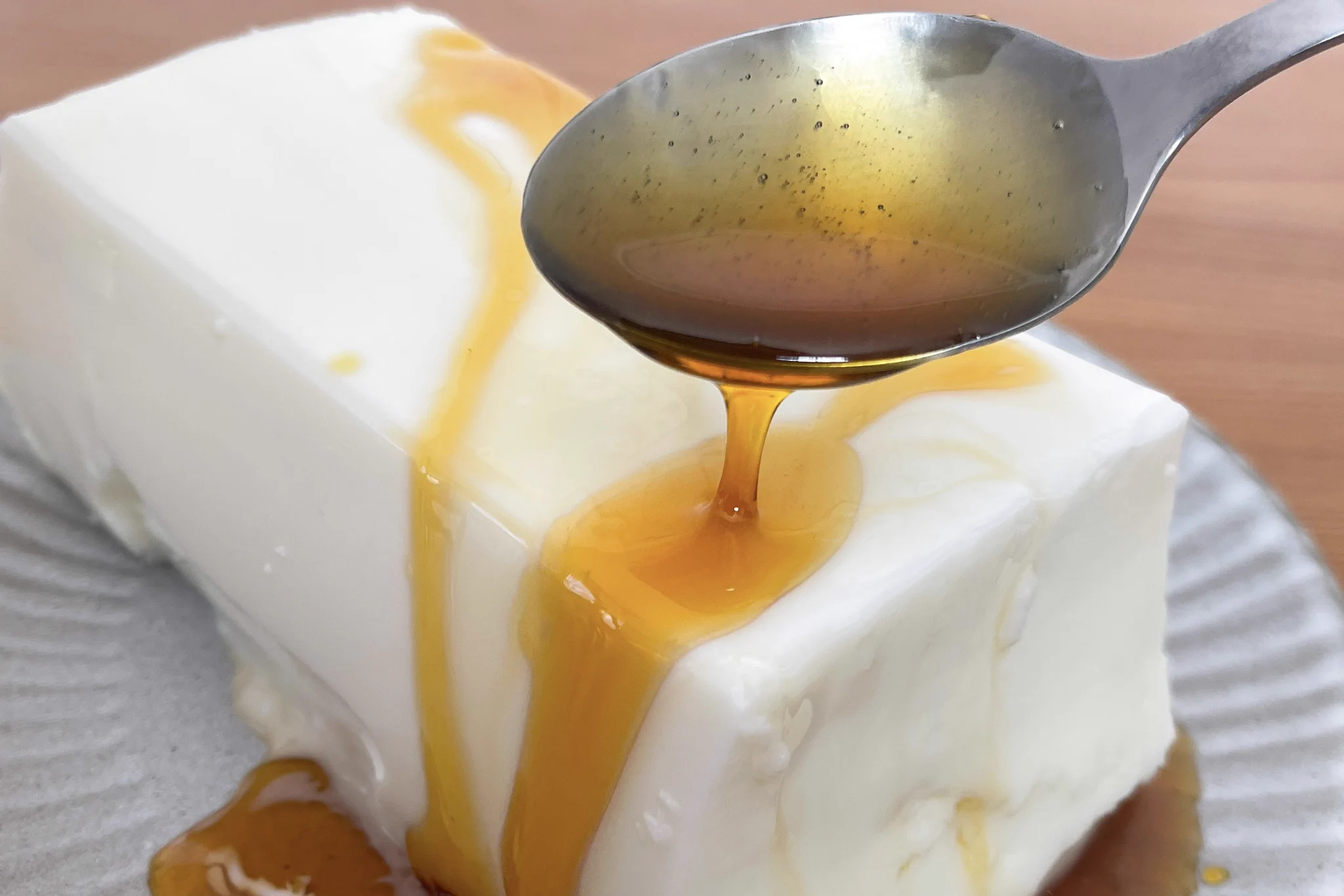 このままでは牛乳が大量に廃棄されてしまう！是非簡単に作れる「レンジ牛乳プリン」のレシピをシェアさせてください。