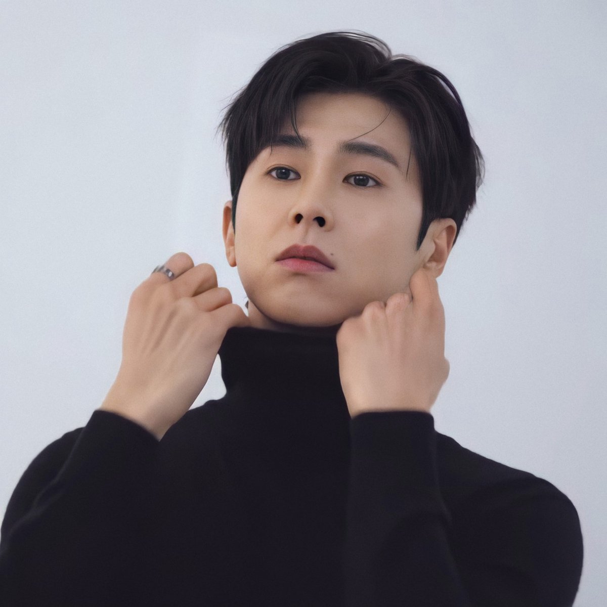 JYHFEED's tweet photo. #유노윤호 #ユンホ #TVXQ #YUNHO https://t.co/wQWCSBPM9V