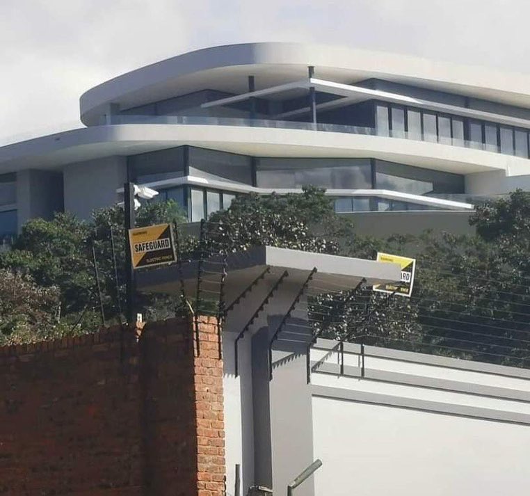 Emmanuel Makandiwa’s home in Glen Lorne on Enterprise Road.

Don’t begrudge the guy, he is smart enough to understand that heaven is also on earth, when you die you are resting.

He even has Safeguard looking after his home but believers are told to buy wristbands for protection!