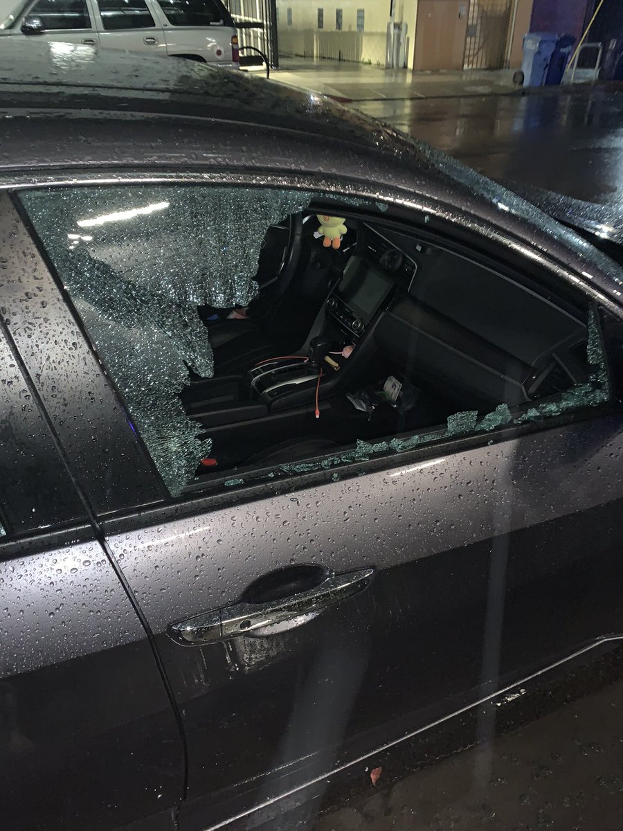 just got my 2 week old razor 14 stolen during finals week…tough 

this is a reminder to everyone to never leave your belongings in your car or in sight

back to terrible macbook excel shortcuts for now :((((