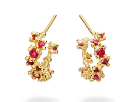 A selection of our handcrafted treasures that can still arrive in time for Christmas - mailchi.mp/ruthtomlinson/…