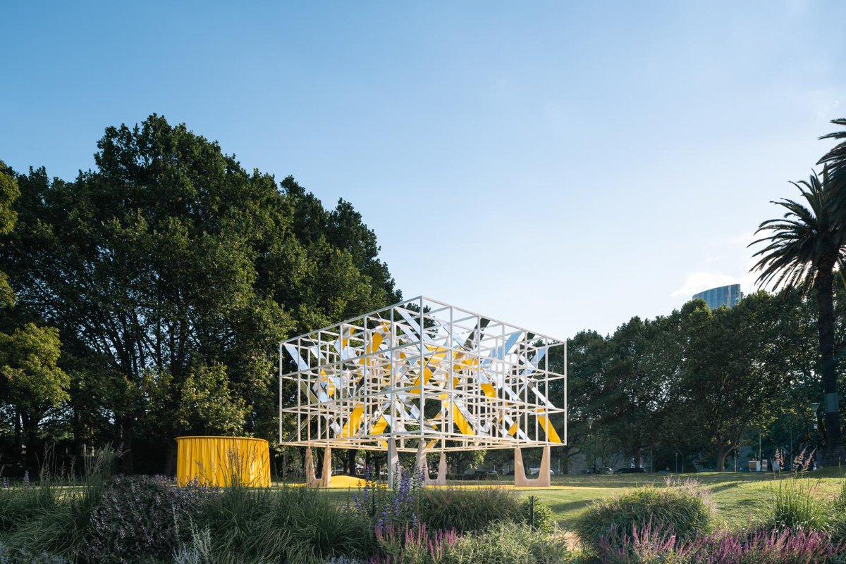 THEFARMparis's tweet photo. 🏛 #ArchiFocus : Temporary architecture brings joy to Melbourne’s summer
#MPavilion #MAPstudio
♟ Elias Redstone via @wallpapermag 
 ••• https://t.co/NgLOZFIRZe https://t.co/9FWIbG3ApQ