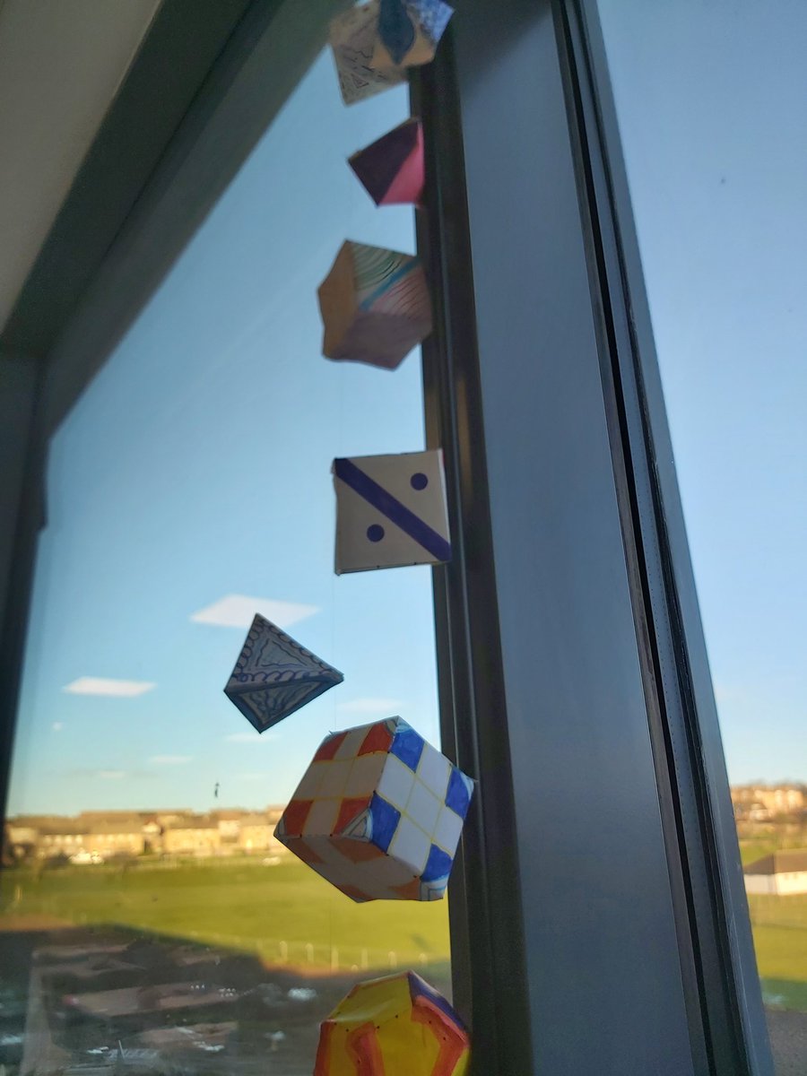 wendyart's tweet photo. Shape into form, S1 have been creating #platonicshapes #mathsandart #Steam #arteducation @LossieHigh @lossie_art https://t.co/dYtGMjKVbC