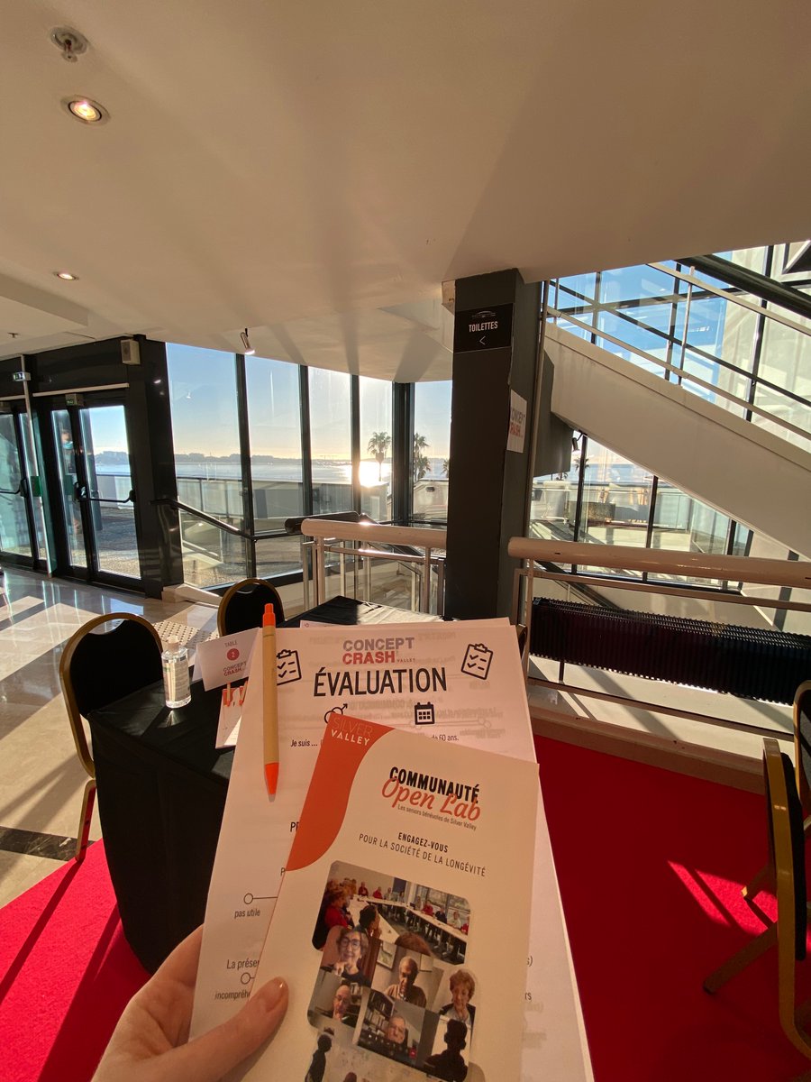 SilverValley_'s tweet photo. Tout est prêt pour les sessions de #ConceptCrash @SilverValley_  ce matin au Festival @SilverEco_Fr !
On vous attend nombreux pour présenter votre innovation et repartir avec des conseils avisés de seniors, usagers potentiels de votre produit ou service ! C'est parti ! https://t.co/T1xreOmjMz