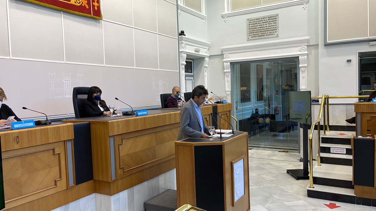 #DebateDipuAlc Comienza el debate sobre el estado de la provincia en la <a href="/dipuAlicante/">Diputación de Alicante</a>.

🗣️ El presidente @CarlosMazon40 toma la palabra en una iniciativa pionera para la institución provincial. #Democracia #Participación #Debate