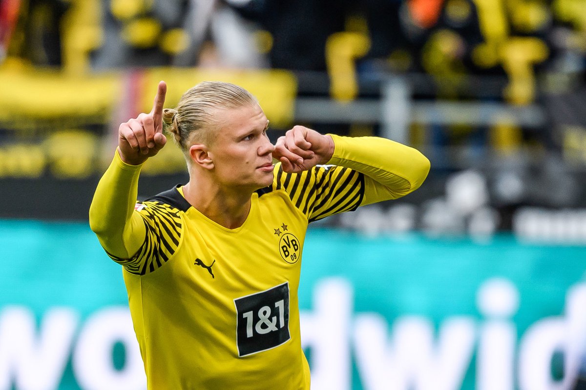 ActuFoot_'s tweet photo. 🔴 Erling Haaland serait la cible prioritaire du FC Barcelone.

Xavi souhaiterait construire son équipe autour de l’attaquant norvégien.

(@mundodeportivo) https://t.co/mFjwYsaqJJ