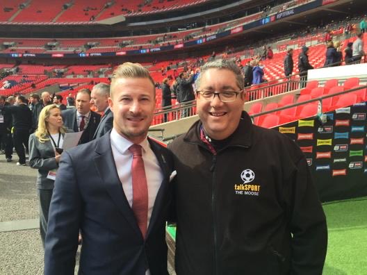 Happy 43rd Birthday  &  Legend Wade Elliott have a great day my friend 