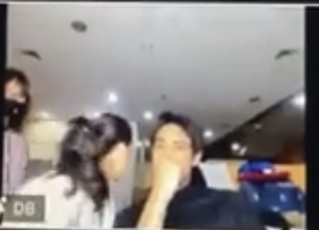sincerelybubb's tweet photo. Babols istorbo sa bebe time ng bondelle, babols laging thirdwheel, nak ng- https://t.co/9Eqgj7jyjb