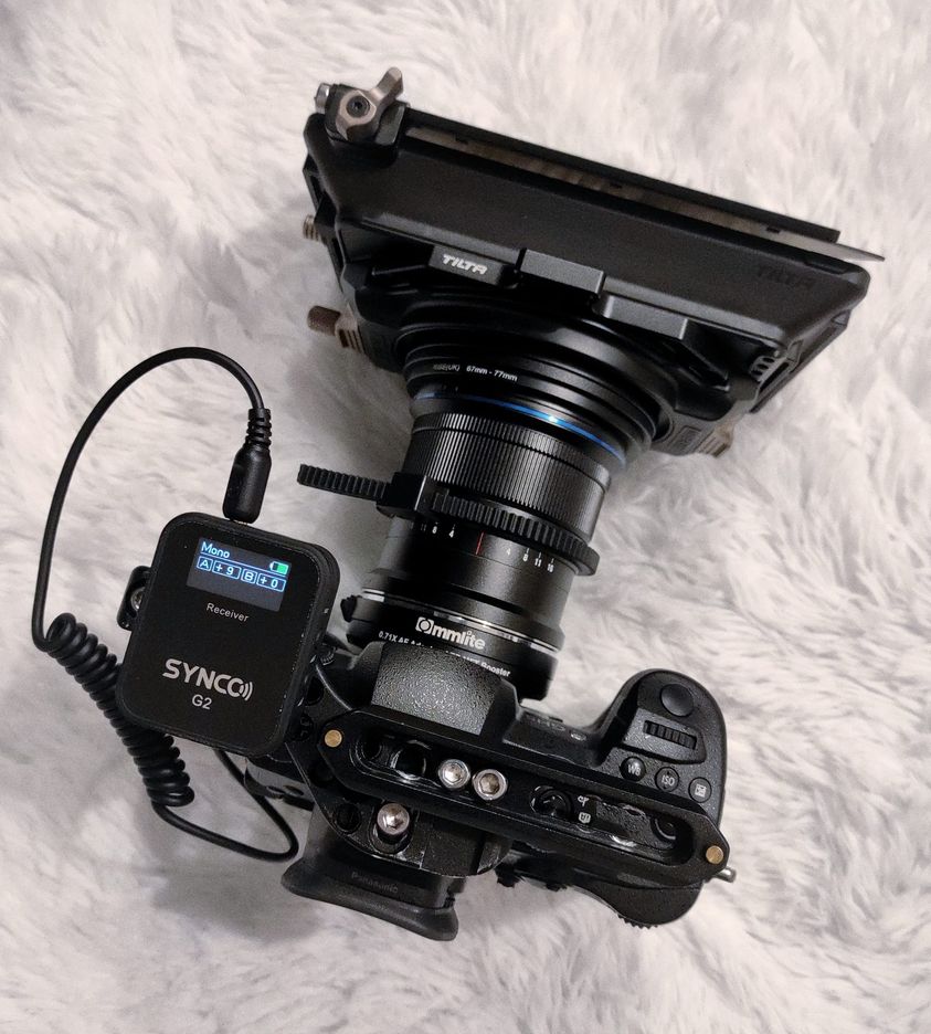 SYNCOMicrophone's tweet photo. 💗Cozy place for this powerful setup. Do you wanna try this one? 😎
Setup: #syncog2a2+#lumixgh5+#commlite +#tilta
📸by: @karimyatrib
⭐Learn more: https://t.co/UTy4555CM4 https://t.co/hnee2VZ2Y3
