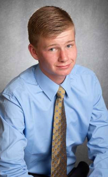 MHS Winter Hop is this Friday, if this tweet gets 200 likes, Coach Webb will set up Dayton with a blind date.  Picture reveal will be at 6:00 Friday evening.