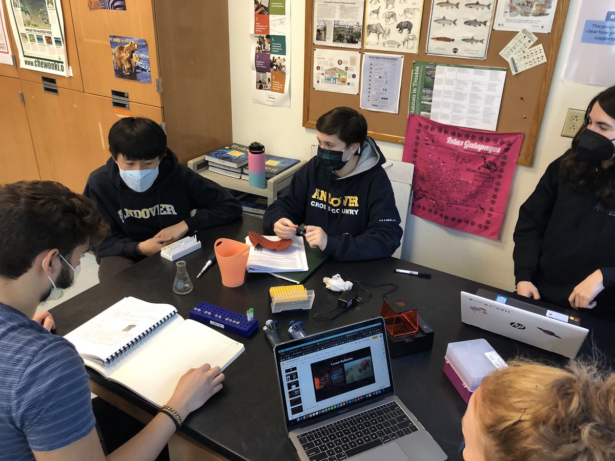 SO MUCH SCIENCE. Amplifying our sleep alleles, pouring gels, finishing up synthetic biology presentations. “I really like all this multitasking” exclaimed one student. Living the dream! 😍🧬🤓🥳 <a href="/miniPCR/">miniPCR bio</a>