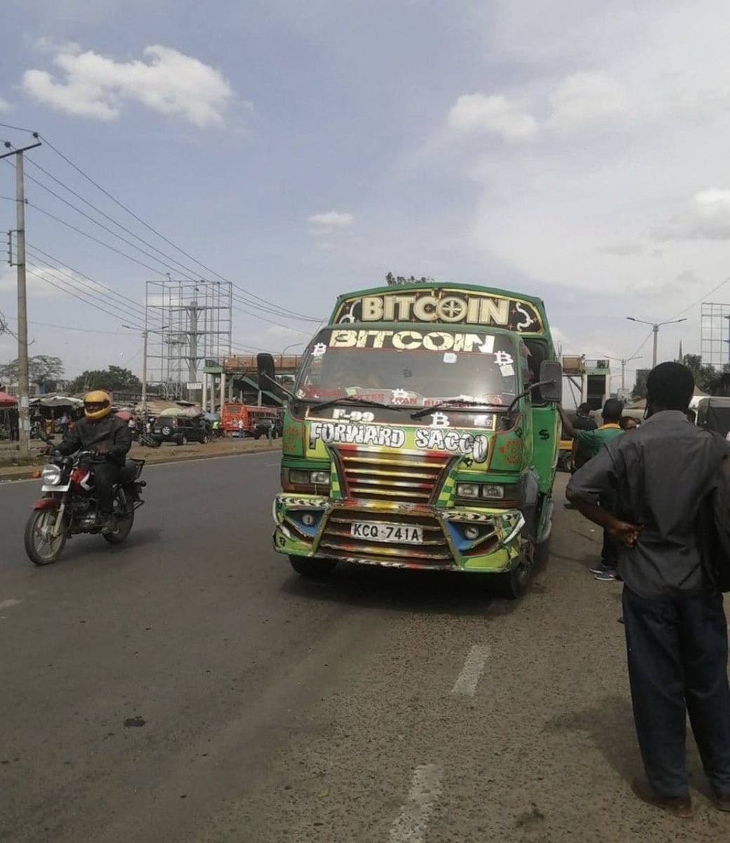 Its_Cryptoced's tweet image. @BitcoinMatatu Is Out Here Doing The Most_🔥🚀. What A Wonderful Way Of Reaching And Educating The Masses On Matters Bitcoin. #BTC To The World.