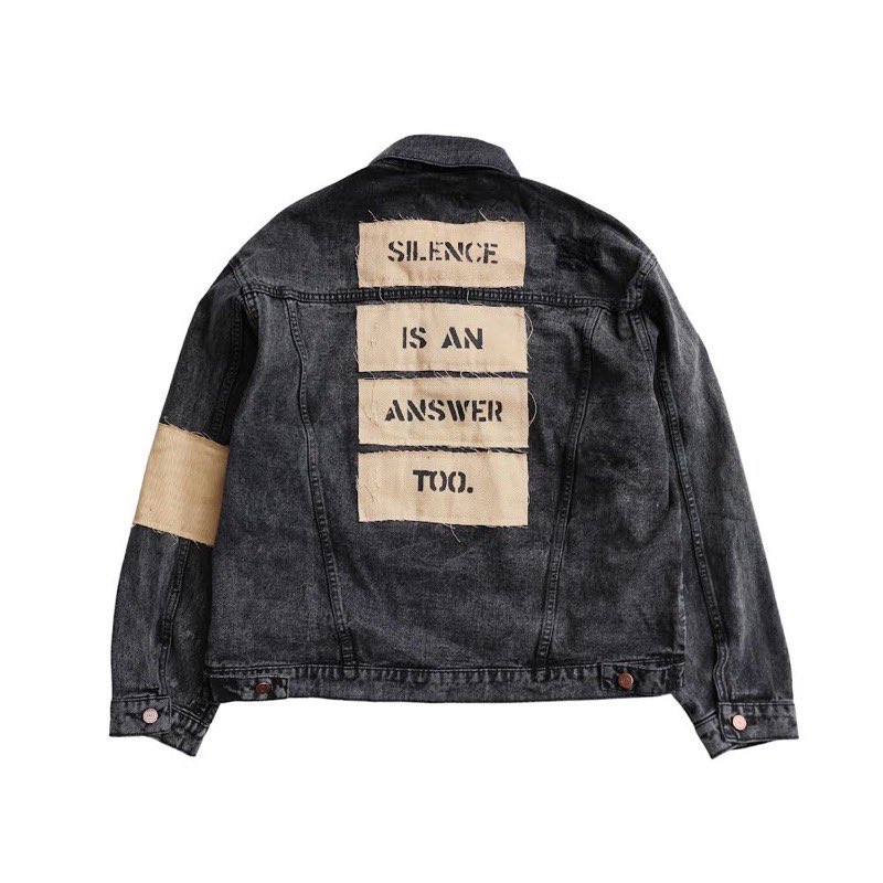RacunLocal's tweet photo. 🤟🏼Rekomendasi Jacket Jeans🤟🏼

Cakep Banggeeettttttt!

-A Thread- https://t.co/samGV1kDpn