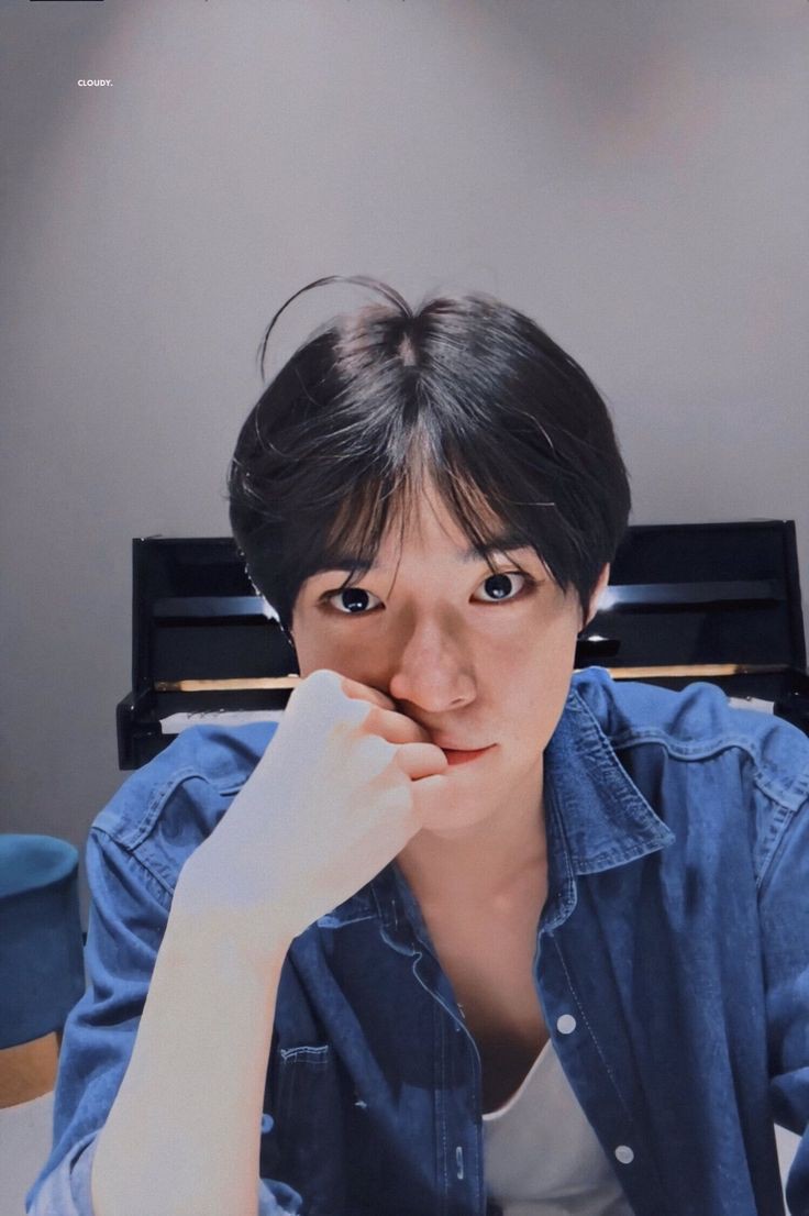 Due the deadline of my works, I decided for being hiatus for 1 week ahead. Sorry for the dms that I didn't reply yet, see you next week! Around Christmas!