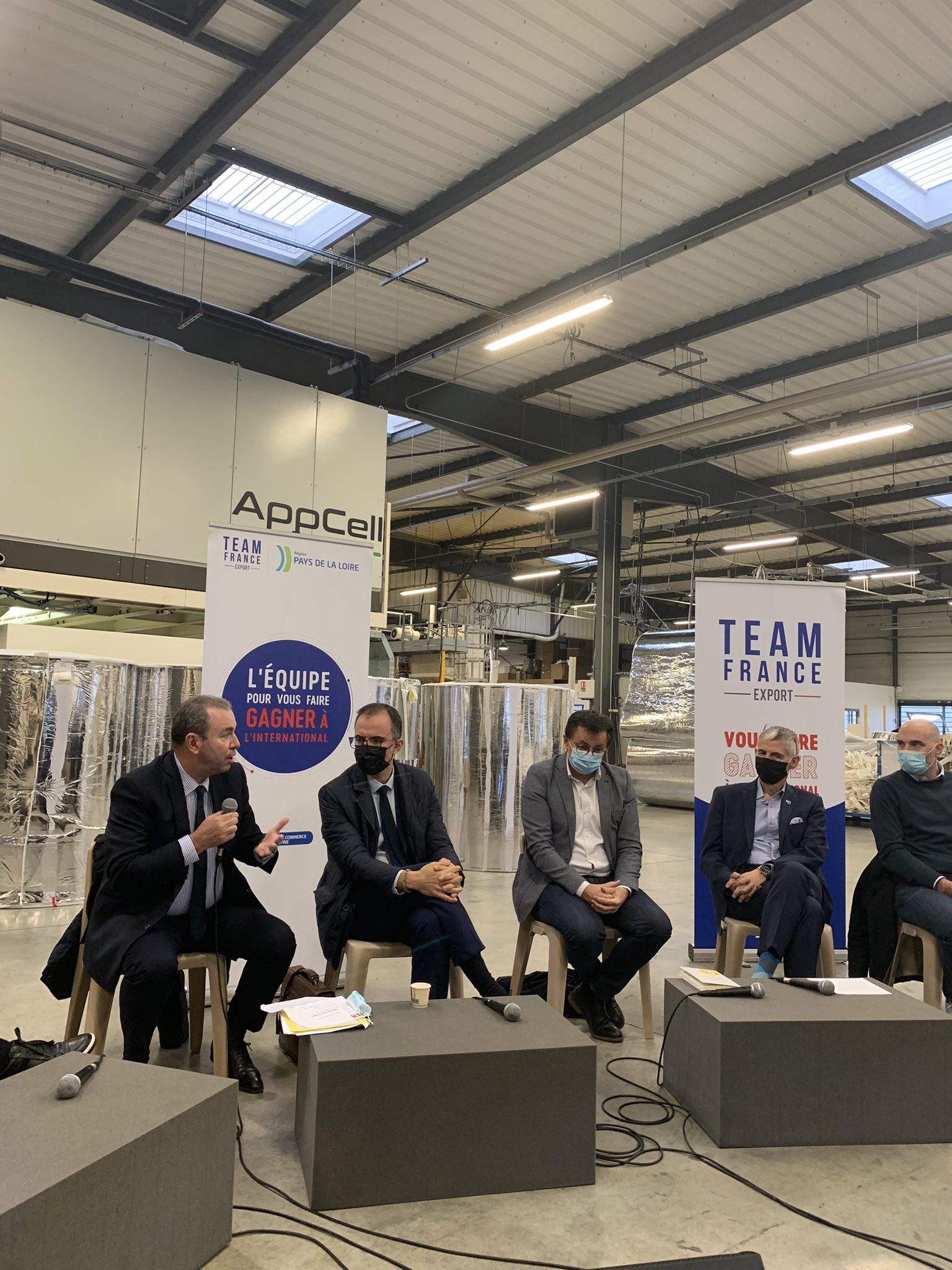 Team France Export Pays De La Loire Business France on Twitter: "🔴 Le #RelanceExportTour était ce matin en  région @paysdelaloire pour promouvoir l'export de nos PME et ETI 🇫🇷 ! 👉  Bénéficiez des soutiens de votre région et des