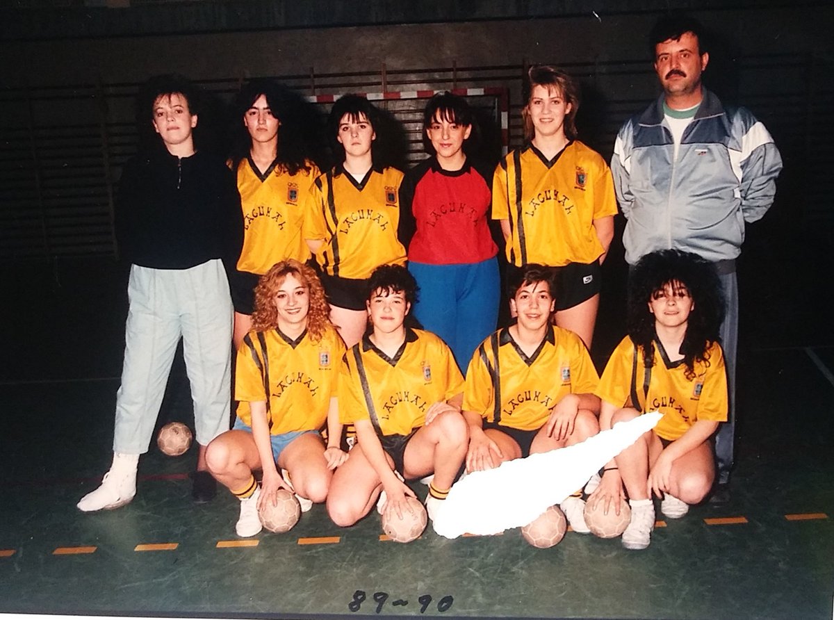 LagunakBM's tweet photo. "BALONMANO LAGUNAK, UNA MIRADA AL AYER"

Capitulo 5.
Año 1989. https://t.co/1QOQudIzHv
