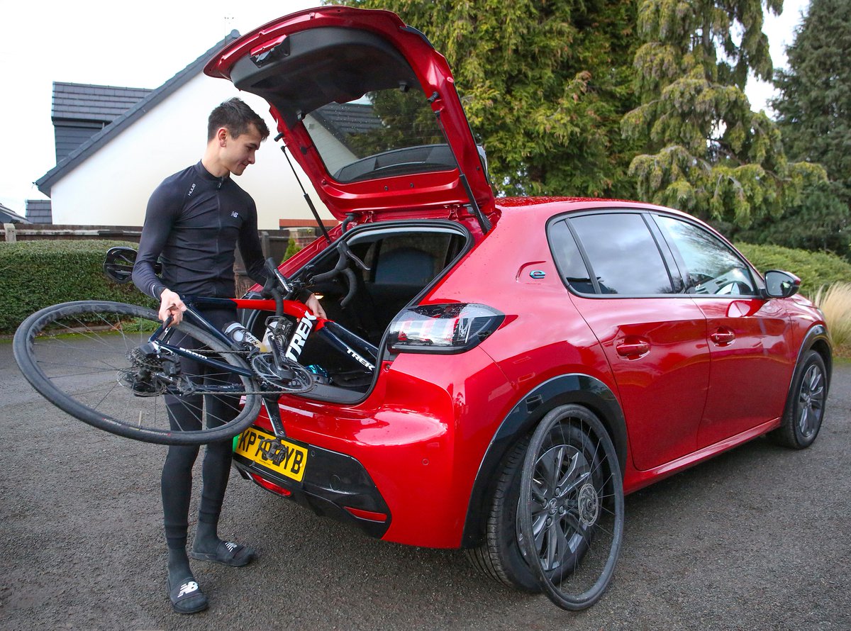 Olympic triathlete <a href="/Lixsanyee/">Alex yee</a> has chosen the #PeugeotE_208 for his first car after successfully passing his driving test with <a href="/BSM_Driving/">BSM Driving Lessons</a> in a 208. The Tokyo gold-medalist breezed through his test, swapping his provisional licence for a full UK license. ➡️bit.ly/3oVoYTK