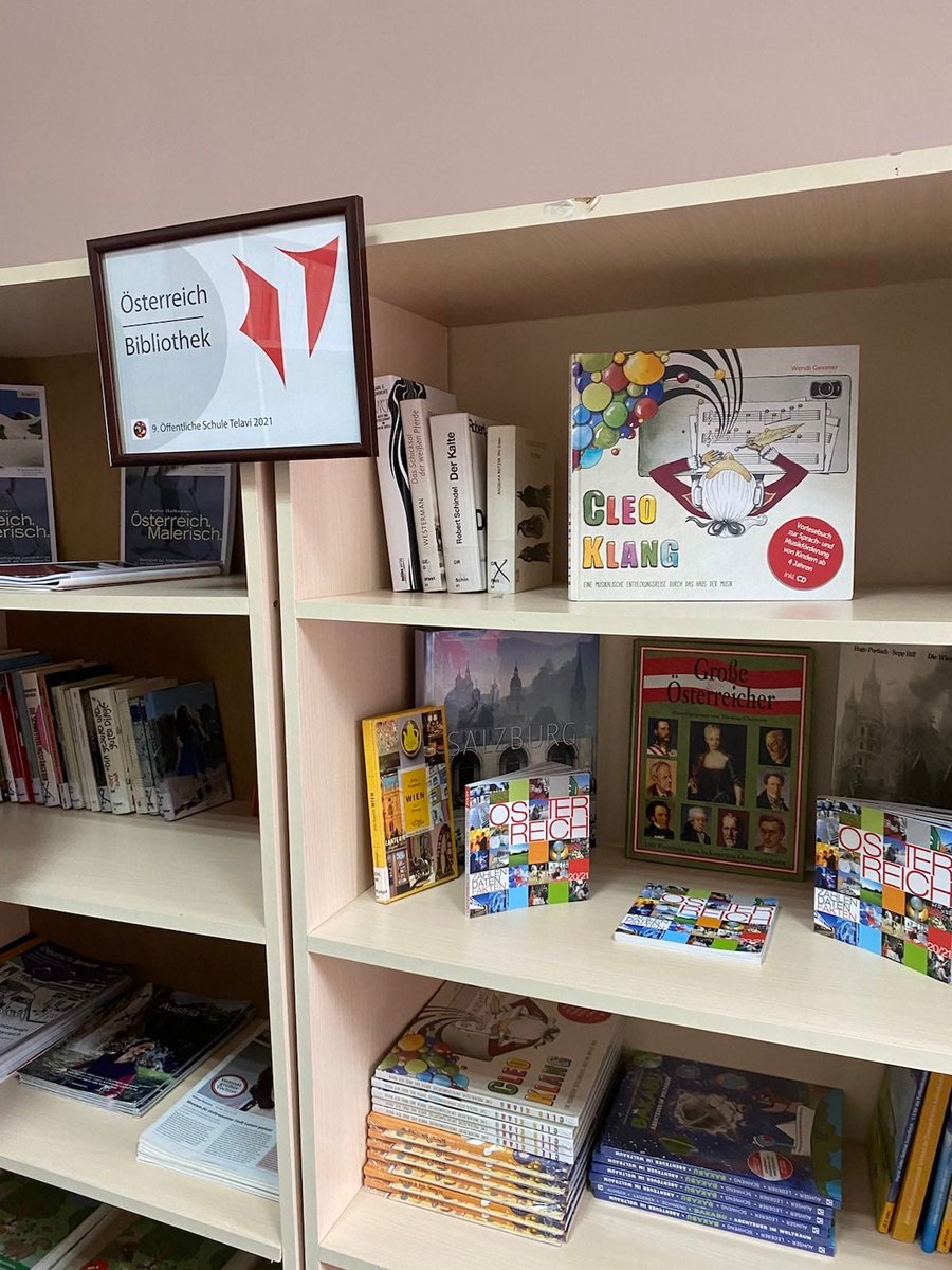 We did it again - another 🇦🇹 book corner opened in Telavi! We are happy to have new partner to promote 🇦🇹-🇬🇪 friendship. School N9 is looking back to almost 25 years of coop with 🇦🇹/@Land_Steiermark. Looking forward to new chapter of our friendship! 🇦🇹🤝🇬🇪