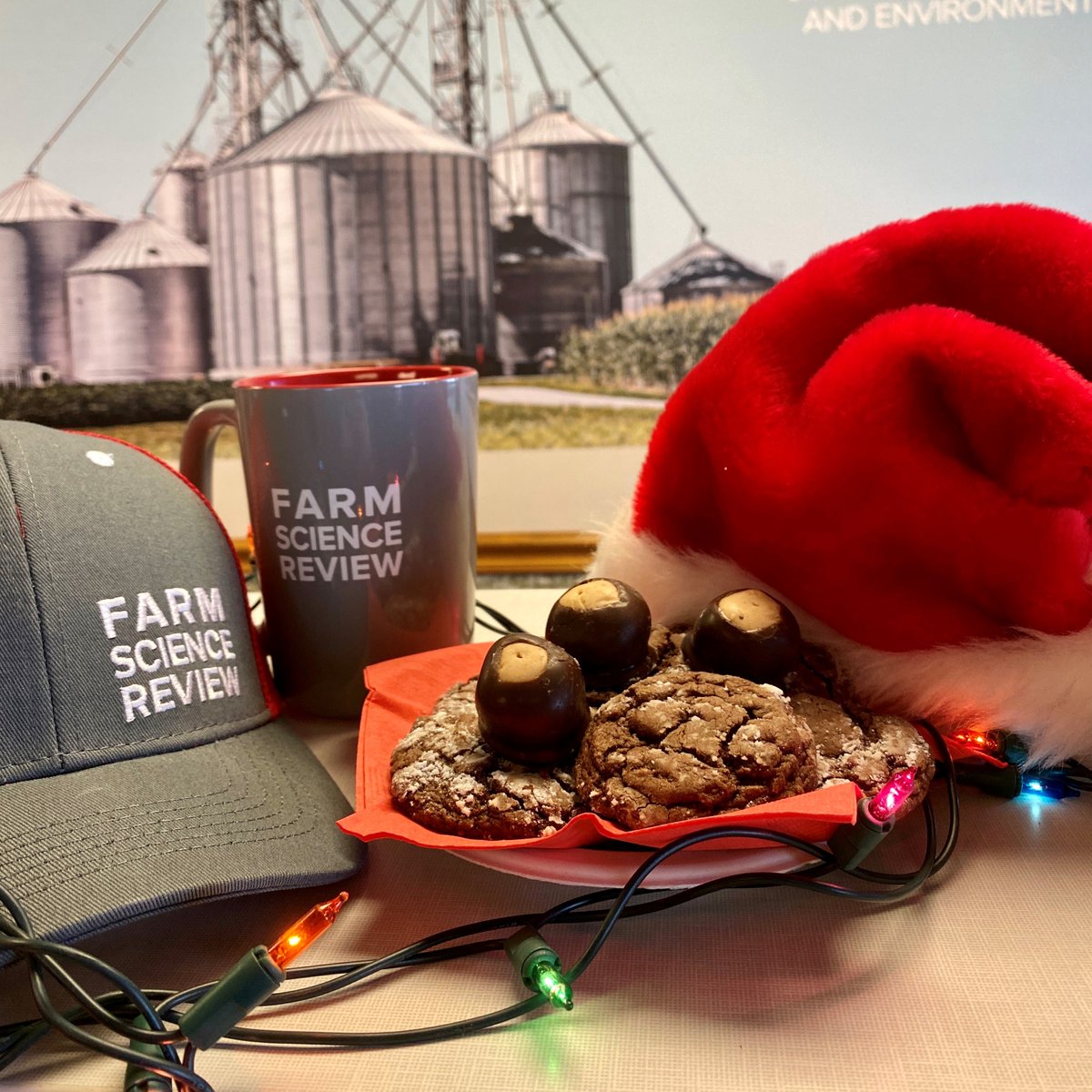 OhioStateFSR's tweet image. What's your favorite Holiday treat?
Our office likes buckeyes. 

Like, Retweet, and comment #FSR22  on this post to be entered in to win a FSR Hat and Mug (in photo)!