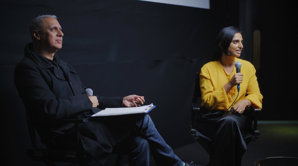 hostiledoc's tweet photo. Last night @thenitinsawhney and writer-director Sonita Gale @GaleForceFilms took to the stage of @BerthaDocHouse for an exclusive screening of @hostiledoc. Thank you to everyone who came along.

#hostile #documentary #hostiledocumentary #hostileenvironment #highlyskilledmigrants https://t.co/ZVGOM5IISJ