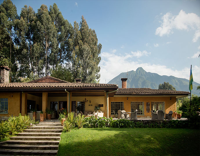 SwiftTourTravel's tweet photo. 📌 Sabyinyo Silverback Lodge

Sabyinyo is named after the Gorilla group found on the Virunga mountain slopes of Rwanda.

#Travel #Magic #MagicalKenya https://t.co/deqtLer9z4
