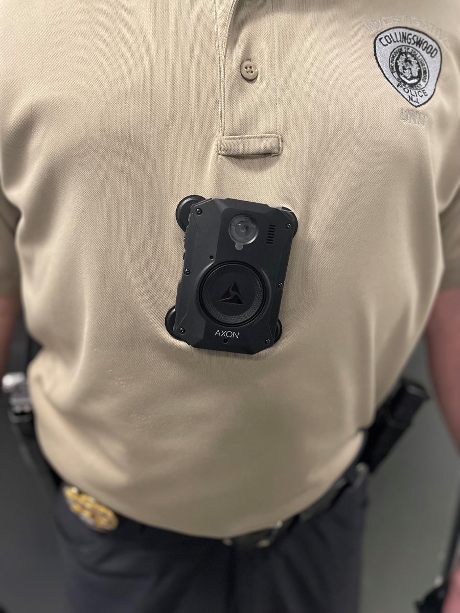 As of Monday, December 13, 2021, all Collingswood Police Department Officers will be equipped with body-worn cameras.  For reference, some pictures are attached to give an idea of camera placement.  For further information, please visit collingswood.com/news_detail_T6… 
@Collingswood_NJ