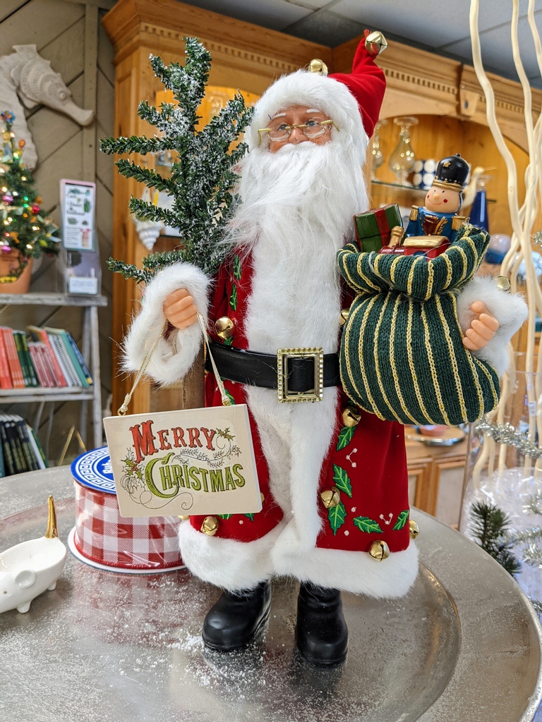 Deck the halls with holiday decor, #Galveston ✨ 

Don't forget, we're having a 50% OFF Christmas Decorations Sale at #TomsThumbNursery! Shop ornaments, tabletop decor, Karen Didion Santas, angels, nativity sets, and more.