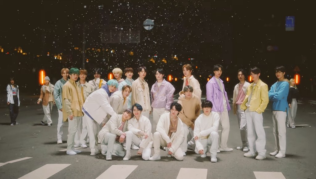 heretheunsaid's tweet photo. Mereka seolah ingin bilang tak usah pedulikan seisi alam raya yang lajunya semakin cepat, sebab aku punya waktuku sendiri untuk gapai apa-apa yang kuramu dalam penat. 

#NCT2021_Beautiful https://t.co/C9cFQLRuPY