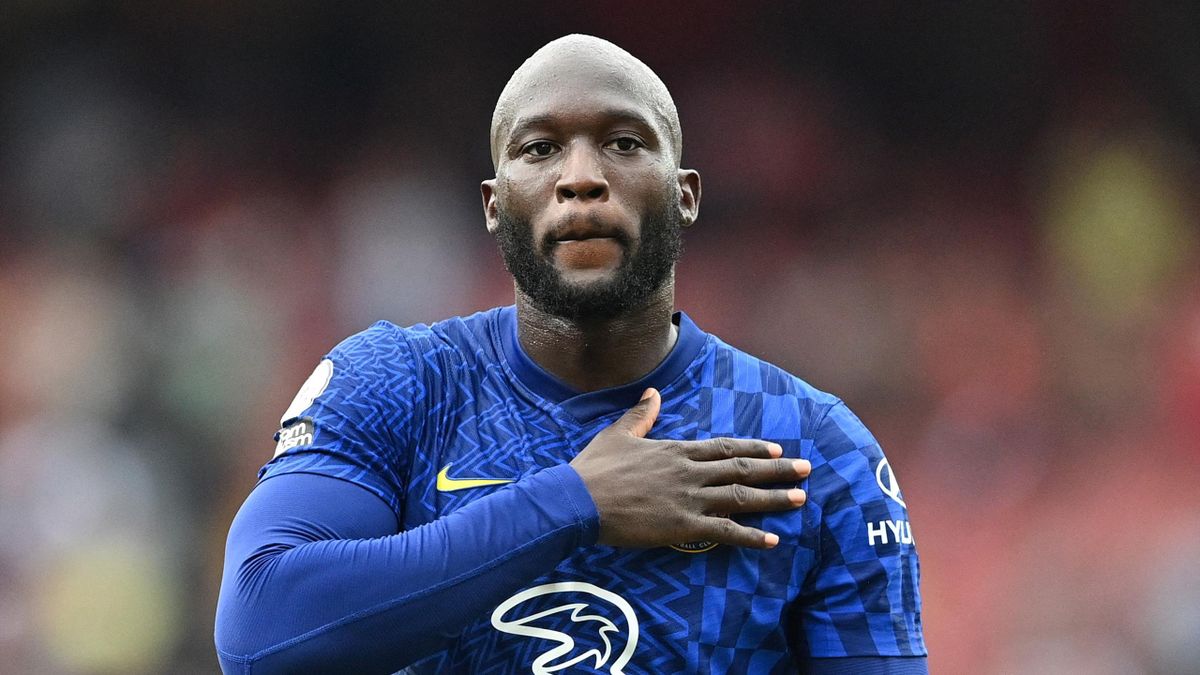 Utd1Optimist's tweet photo. 197 million British pounds. 35 Appearances. 7 goals. 4 Assists.

It’s crazy the media’s not talking about them because they don’t play for Manchester United. https://t.co/LOLF2JJLlP