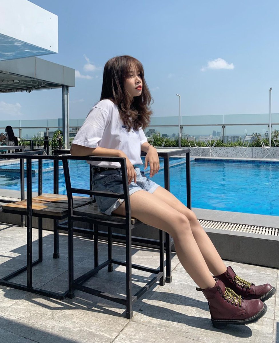 dieuanhh2k's tweet photo. Mặt buồn thiêu https://t.co/xDX9Lbrfub