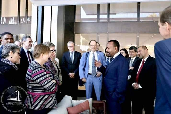 MOusmanova's tweet photo. ኢትዮጵያን ማሸነፍ ፀሀይን መጋረድ ያህል ከባድ ነው። የሚያዋጣችሁ መከባበር ብቻ ነው‼ በኢትዮጵያ ክብርና አንድነት ከመጣችሁ አንገቴ ይቀላል እንጂ አይደረግም‼ እኔ የአባቶቼ ልጅ ነኝ‼ ሀገሬን አሳልፌ ለጠላት አልሰጥም‼
#NoMore
#Ethiopia https://t.co/pIwvaEZUU1