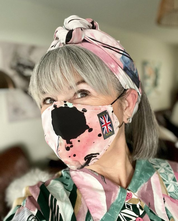 alternativeage's tweet photo. Well now we're back in them we might as well make them matchy-match! Thank you @elifkose for this gorgeous face mask from the same designer as my headscarf from @AgeofRStudios. 

#powerfulwomen #wellover60  #styleover60 #vintagestyle #greysisters #stylewithasmile  #agemyway https://t.co/qMRn0YNrVI