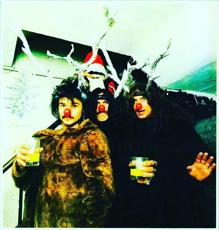 Join us for a VERY LEMMY CHRISTMAS this Saturday 🤘🎄🎸
Tie your mother down and join us on this highway to hell with our rock DJ.
8pm-midnight 
Free entry
#rockmusic #rockanthems #LetsRock