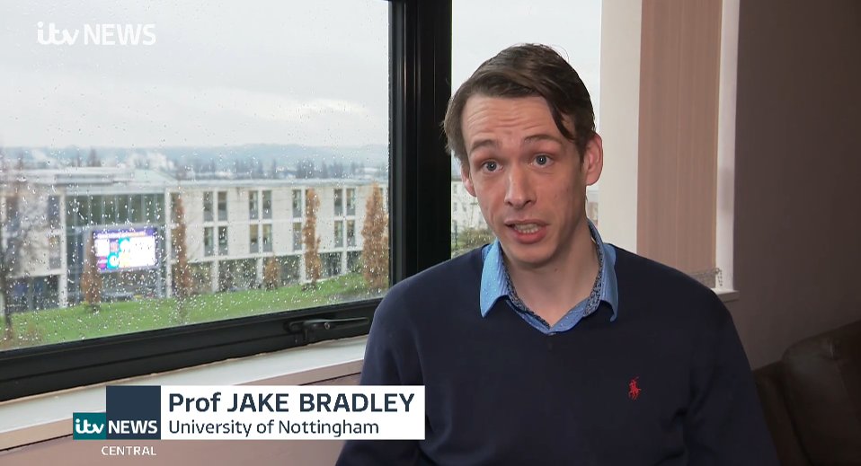 Uni of Nottingham Press Office (@uonpressoffice) on Twitter photo Dr Jake Bradley, Associate Prof <a href="/UoNEconomics/">UoNEconomics</a>, spoke to <a href="/ITVCentral/">ITV News Central</a> about reports that, as a consequence of the pandemic, older adults are more likely to move back in with their elderly parents.
Watch back at 12:29 (link expires after 24 hours) ▶ ow.ly/3NMc50HaemE Dr Jake Bradley, Associate Prof <a href="/UoNEconomics/">UoNEconomics</a>, spoke to <a href="/ITVCentral/">ITV News Central</a> about reports that, as a consequence of the pandemic, older adults are more likely to move back in with their elderly parents.
Watch back at 12:29 (link expires after 24 hours) ▶ ow.ly/3NMc50HaemE