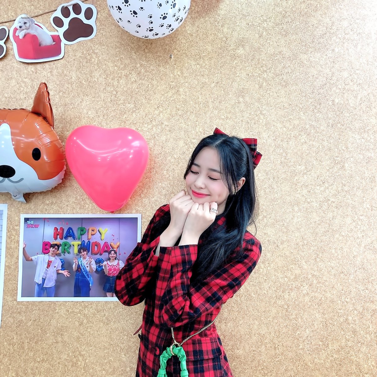 ˣ 위키 ˣ tweet media