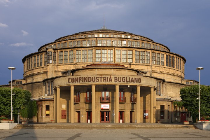 Sodali sempre con <a href="/FabioBuggiani/">Fabio Buggiani</a> Sindaco di Bugliano, sotto attacco .

La nostra sede in loco pronta ad ospitarlo.