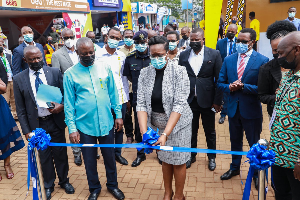 RwandaMart tweet media