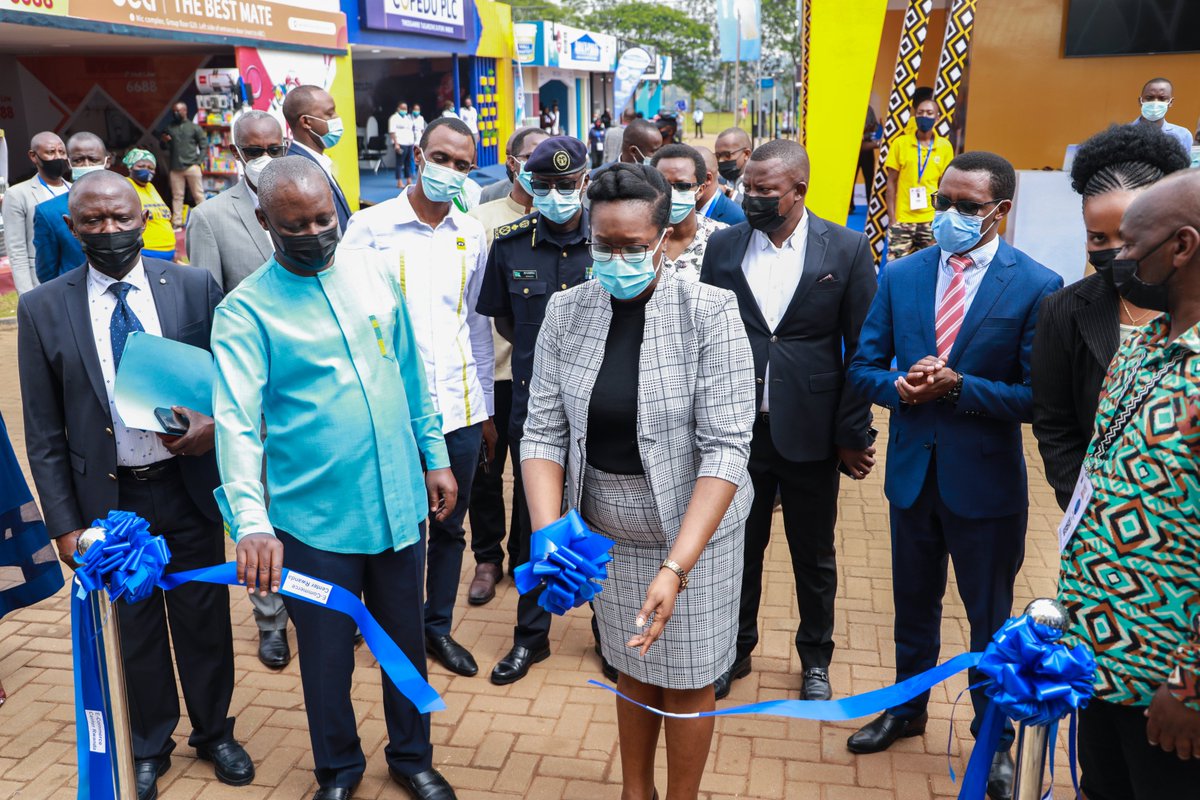 RwandaMart tweet media