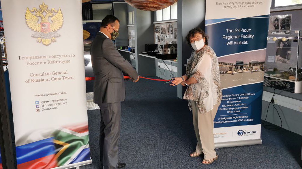 RusConsCapetown's tweet image. "Our duty is not only to cherish the memory of the conquerors of space, but to remind the younger generation of examples of outstanding heroism"
🇷🇺CG A.Malenko

A photo exhibition dedicated to the 1st woman-cosmonaut V.Tereshkova was opened today at the SANSA branch in Hermanus.