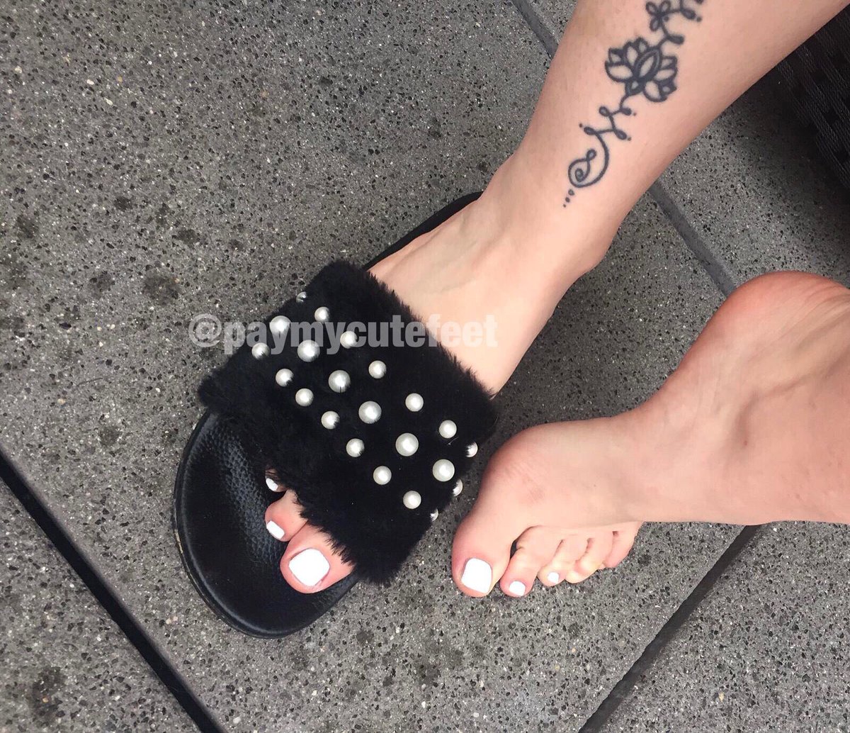 paymycutefeet's tweet photo. @Feetfinder I do 🤍🤍🤍 https://t.co/oHMCybxadw