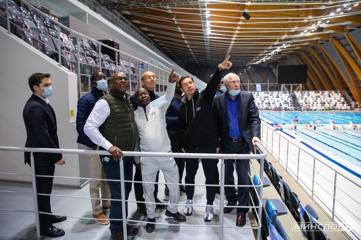 minsport_rt's tweet photo. Министр спорта Республики Татарстан Владимир Леонов совместно с Президентом Национального олимпийского комитета Республики Сенегал, советником Президента Сенегала, господином Мамаду Дьяня Ндьяем осмотрели спортивную инфраструктуру Казани🏊‍♀️⚽️

https://t.co/LevYbW72lL https://t.co/p5ZKxrTCv1