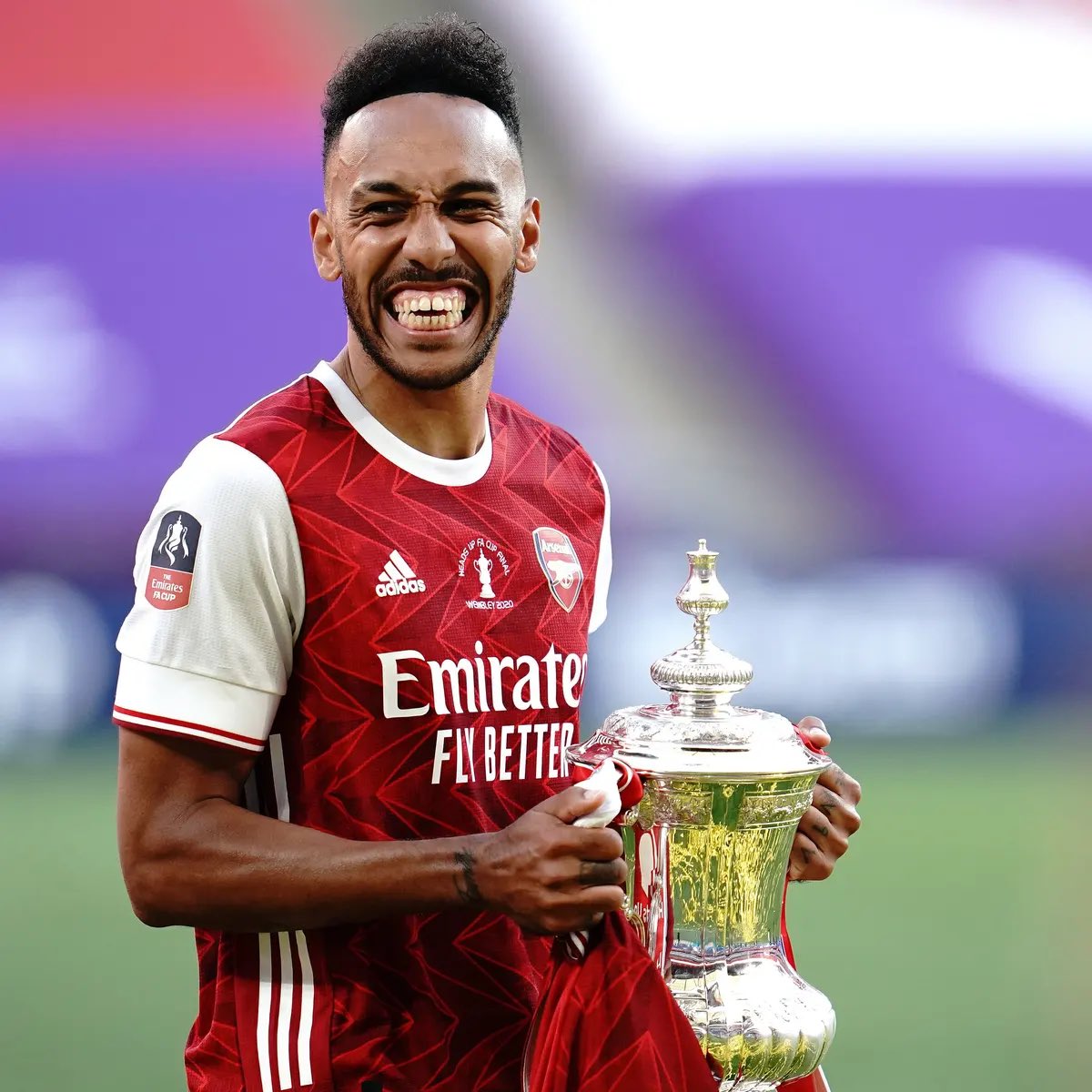 KelechiAFC's tweet photo. Captain’s armband or no Captain’s armband, you are still a King 👑 @Auba ❤️
•
#aubameyang #auba #arsenal https://t.co/YpAZzoH0ZM