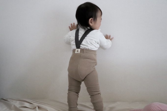 赤ちゃんのレギンスはいつから 必要性やサイズの選び方のポイント おすすめのレギンスをご紹介 ココアサ Co A